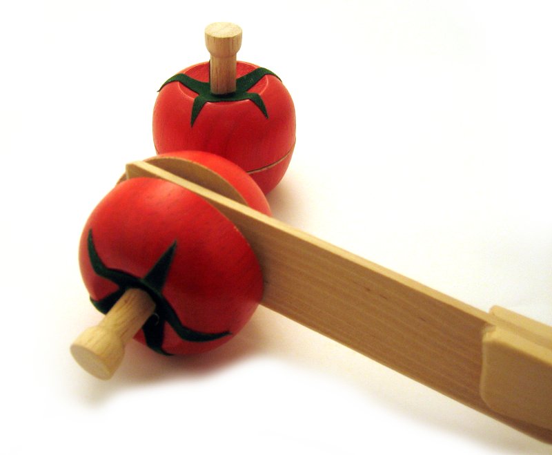Tomates de dînette et marchande, légume en bois à découper Estia